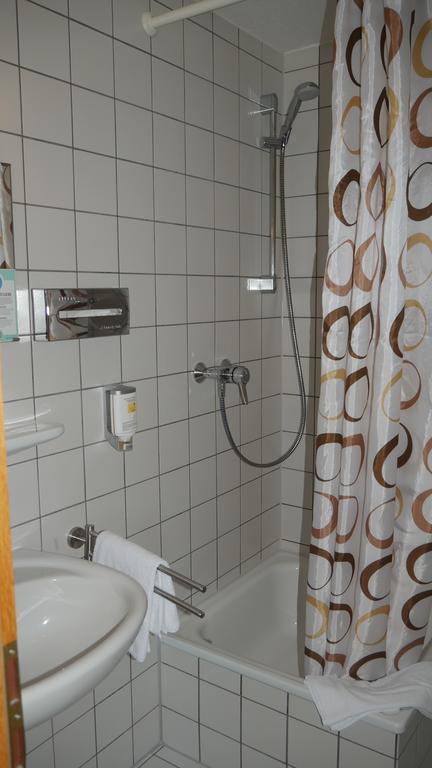 Komfort Hotel Лудвигсбург Екстериор снимка