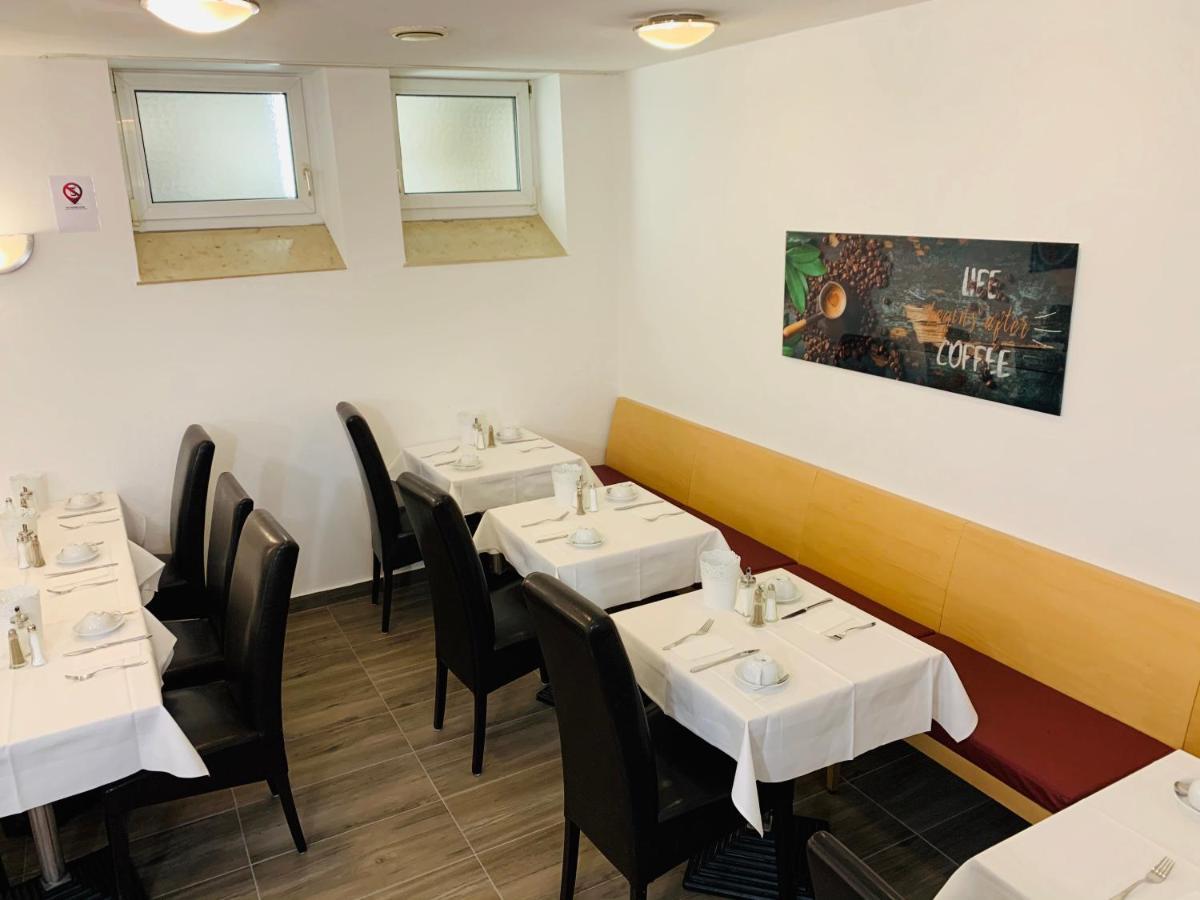 Komfort Hotel Лудвигсбург Екстериор снимка
